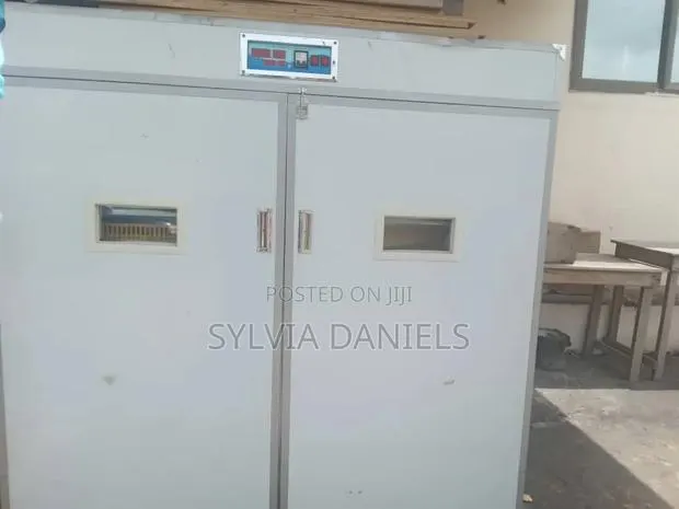 Quality Foreign Incubator at Affordable Price · Photo 1