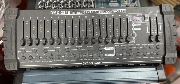 DMX 384b Intelligent Lighting Controller · Photo 1