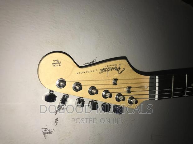 Fender Lead Guitar · Photo 5