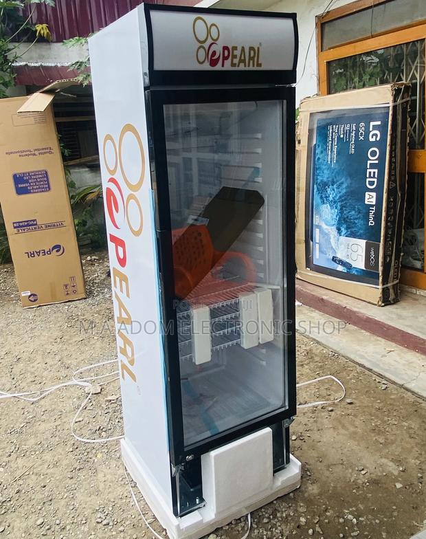 Original Pearl PVC 424-2b 1 Door Electric Beverage Cooler. · Photo 1