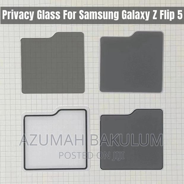 Galaxy Z Flip 5 / 6 7 Privacy Front Led Screen Tempered Glass · Photo 5