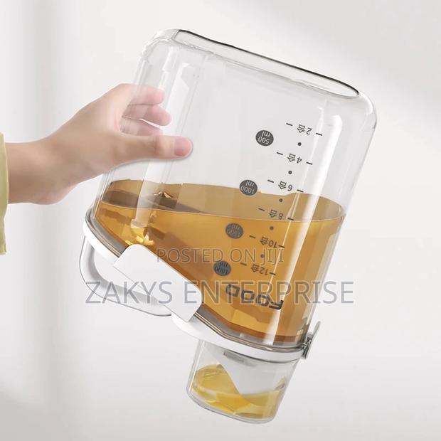 Cereal Storage Container 2500ml · Photo 3