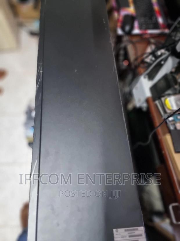 Server HP ProLiant ML 64GB Intel Xeon HDD 2T · Photo 1