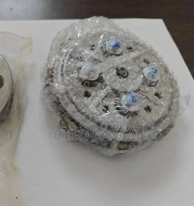 MotorcycleYamaha YBR 125 Clutch Hub · Photo 1