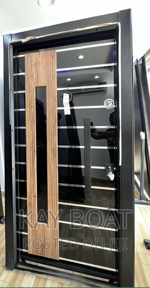 Metal Glass Door Available · Photo 1