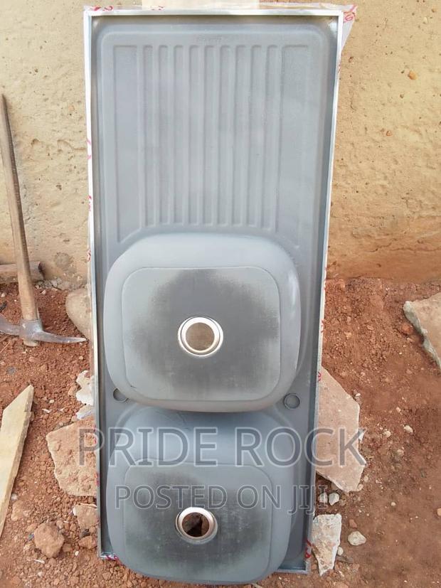 Double Kitchen Sink With One Arm and Tap Plus It Accessories · Photo 3