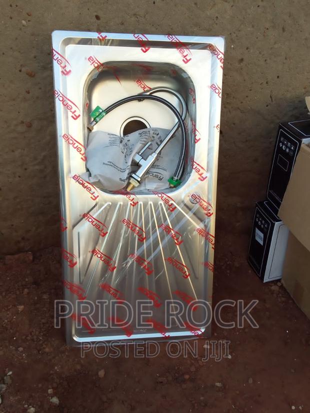 Cabinet Kitchen Sink With 2" Waste, Tap and Flexible Tube · Photo 1