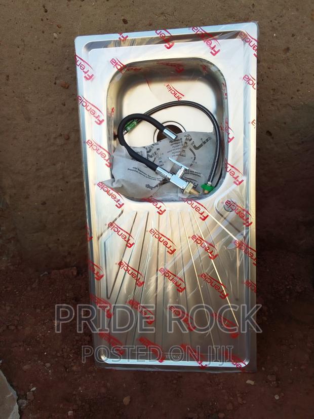 Cabinet Kitchen Sink With 2" Waste, Tap and Flexible Tube · Photo 3