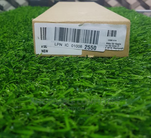 A1382 Battery for Macbook Pro 15 Inch A1286 Early 2011 · Photo 1