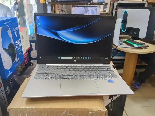 Laptop HP 8GB Intel Core i5 SSD 512GB · Photo 1