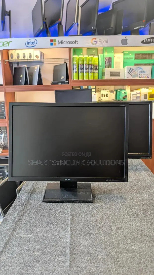 22 Inches Acer Monitors Available (2pcs) · Photo 1