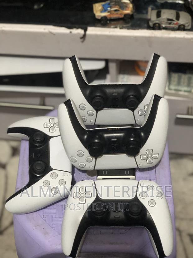 Ps5 Original Ukused Controllers · Photo 1