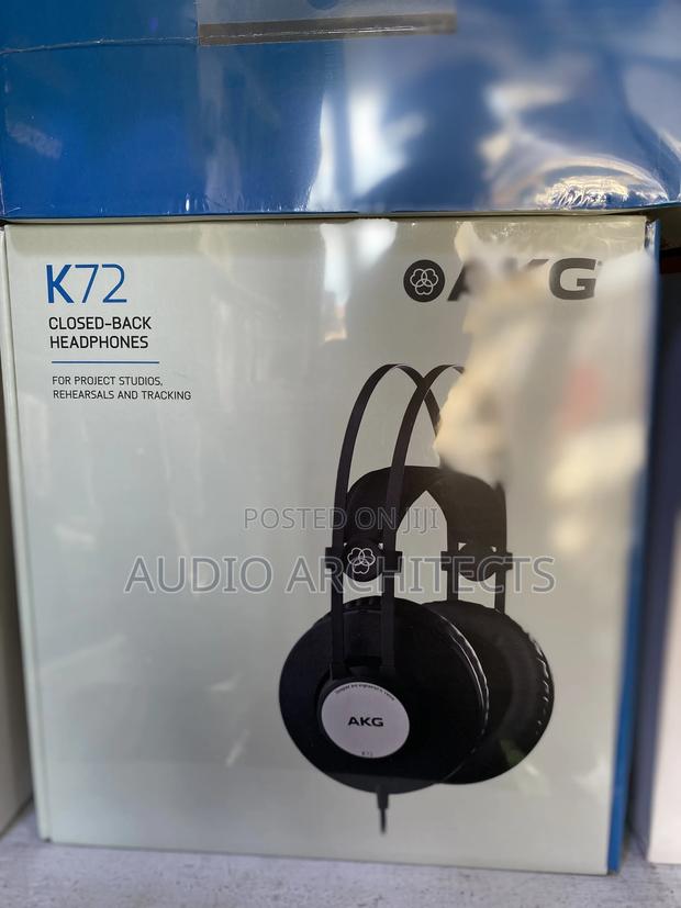 Studio Headphone AKG · Photo 1
