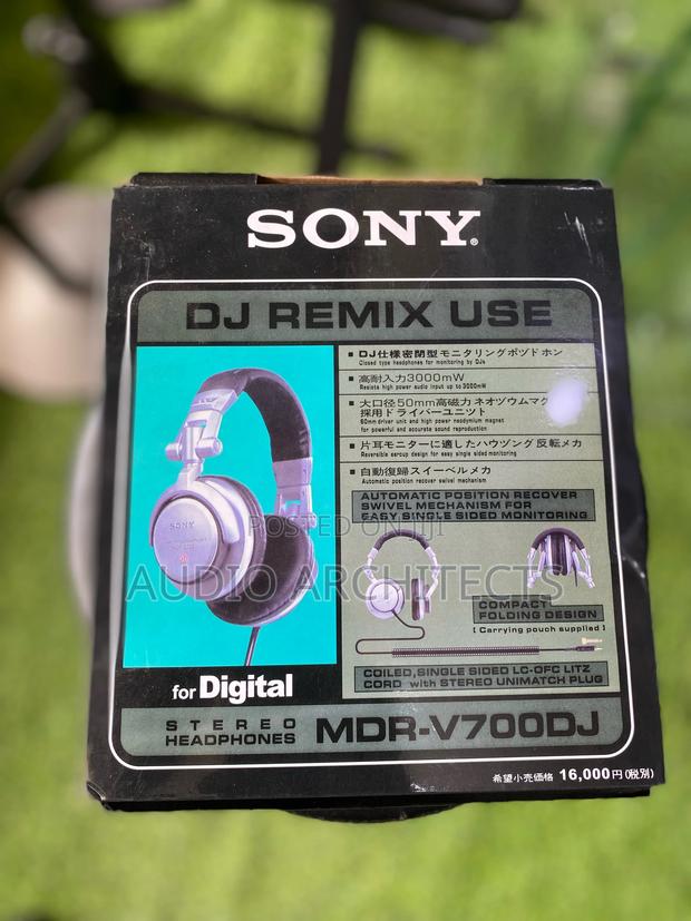 Headphone Sony MDR-V700DJ · Photo 2