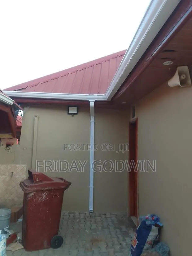 PVC Rain Gutter · Photo 1