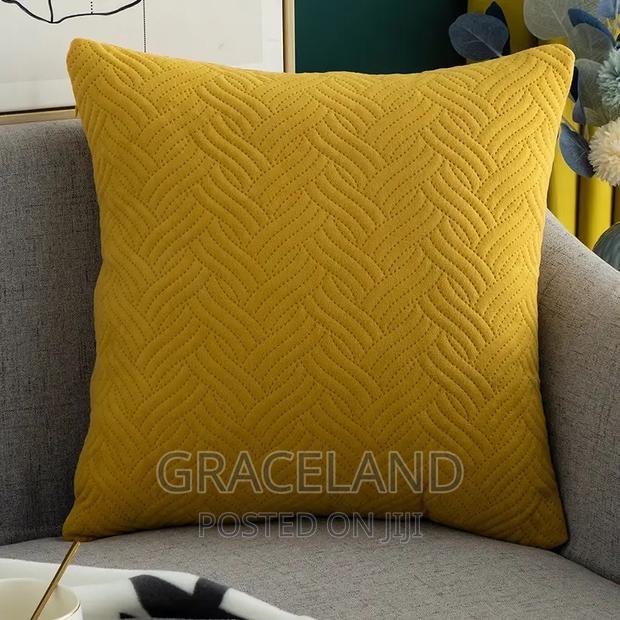This Is Original Sofa Throw Pillows Home Cojines Decor · Photo 2