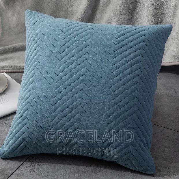 This Is Original Sofa Throw Pillows Home Cojines Decor · Photo 1