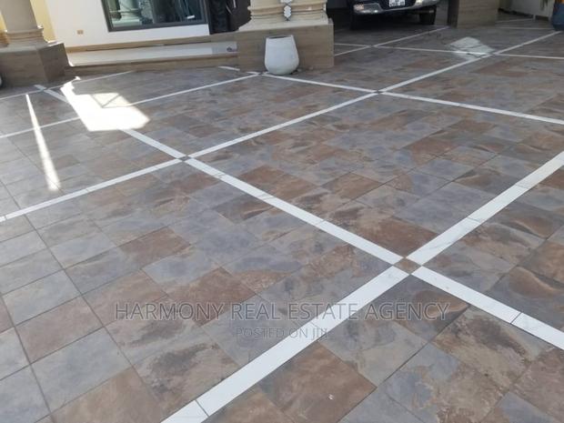 5bdrm House in West Legon for sale · Photo 2