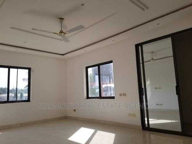 5bdrm House in West Legon for sale · Photo 6