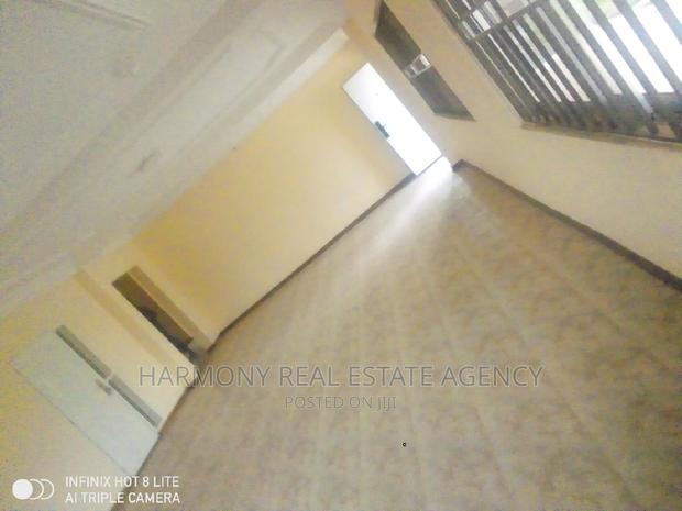 13bdrm House in Dzorwulu for rent · Photo 3