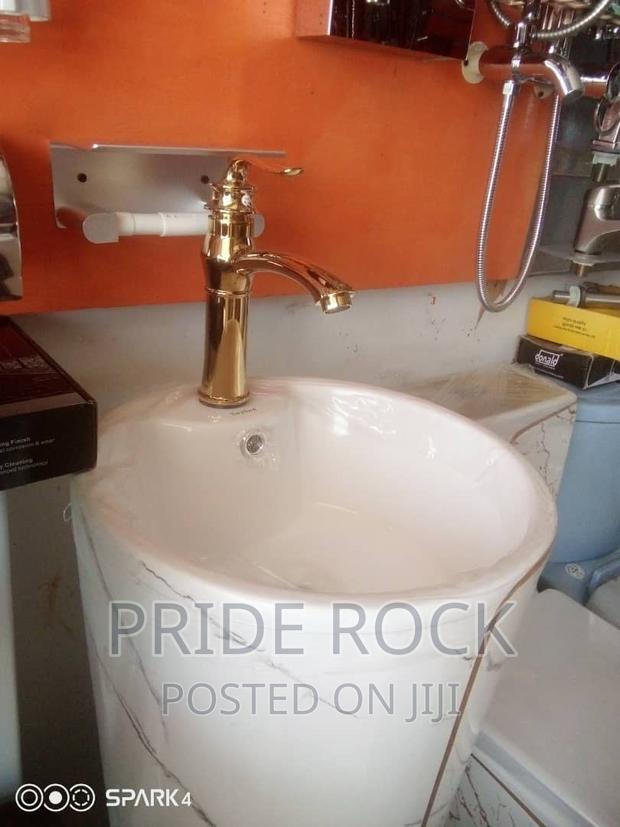 Golden Executive One Piece Wc, Wash Hand Basin and Tap · Photo 1