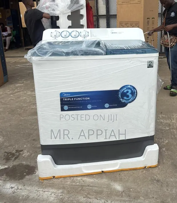 Semi-Automatic Top Load Midea 18kg Washing Machine · Photo 1