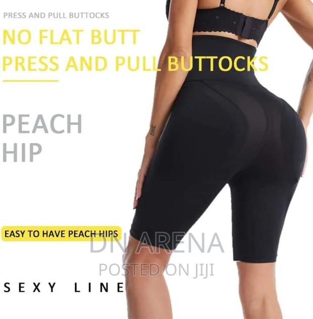 Padded Hips Corset Underwear · Photo 1