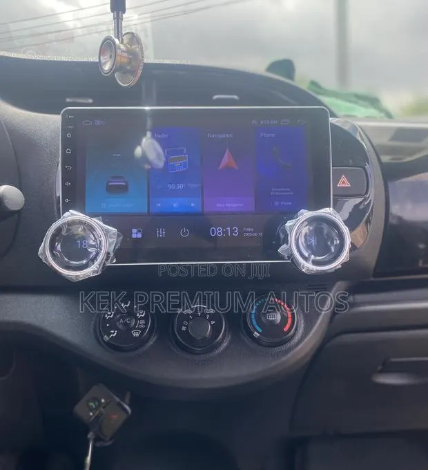 2015 Toyota Vitz Car Multimedia( Android Screen) · Photo 1