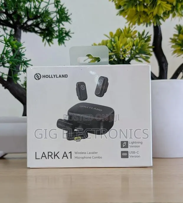 Hollyland Lark A1 Combo 2-Person With Usb-C and Lightning · Photo 1