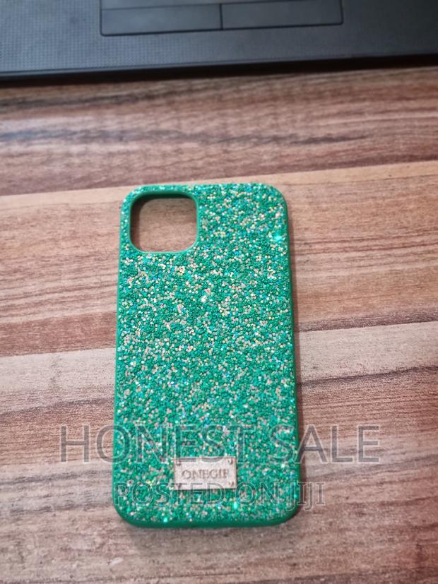 iPhone 13 Case · Photo 1