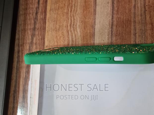 iPhone 13 Case · Photo 4