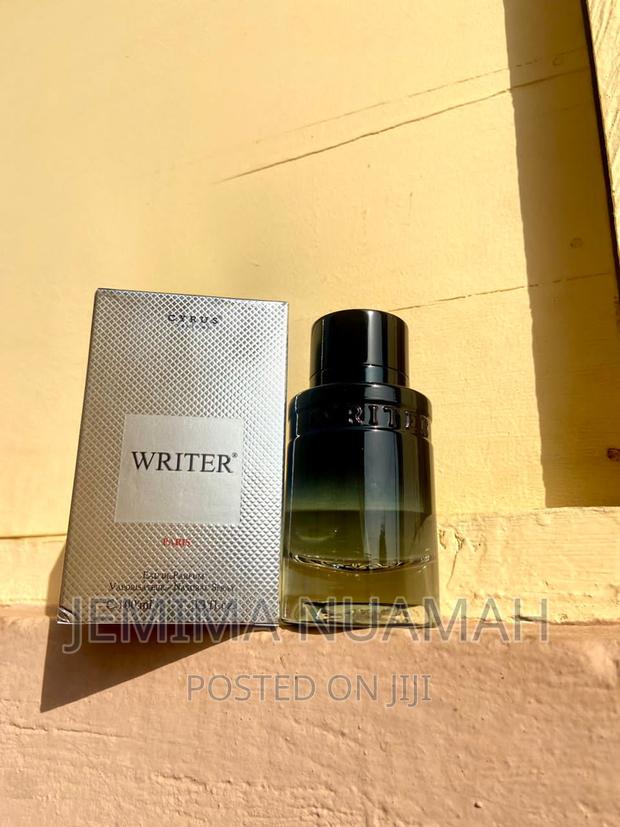 Writer Silver Perfume · Photo 1