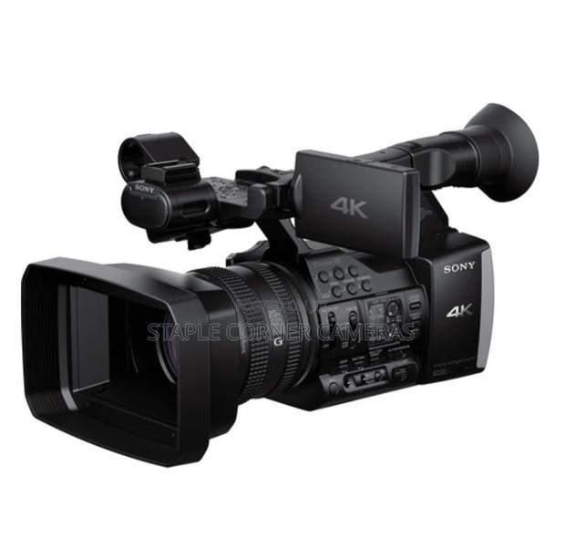 Sony Fdr-ax1e Camcorder · Photo 4