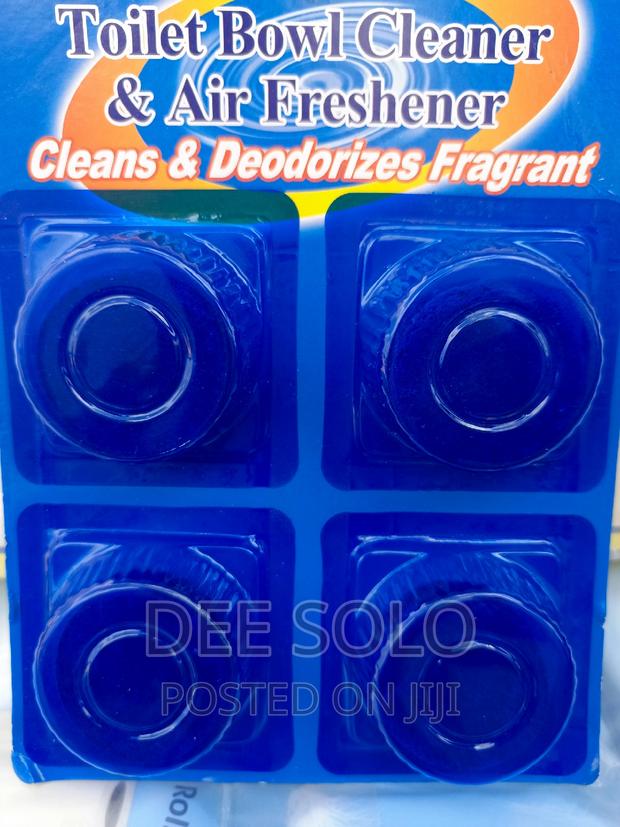Toilet Bowl Cleaner · Photo 2