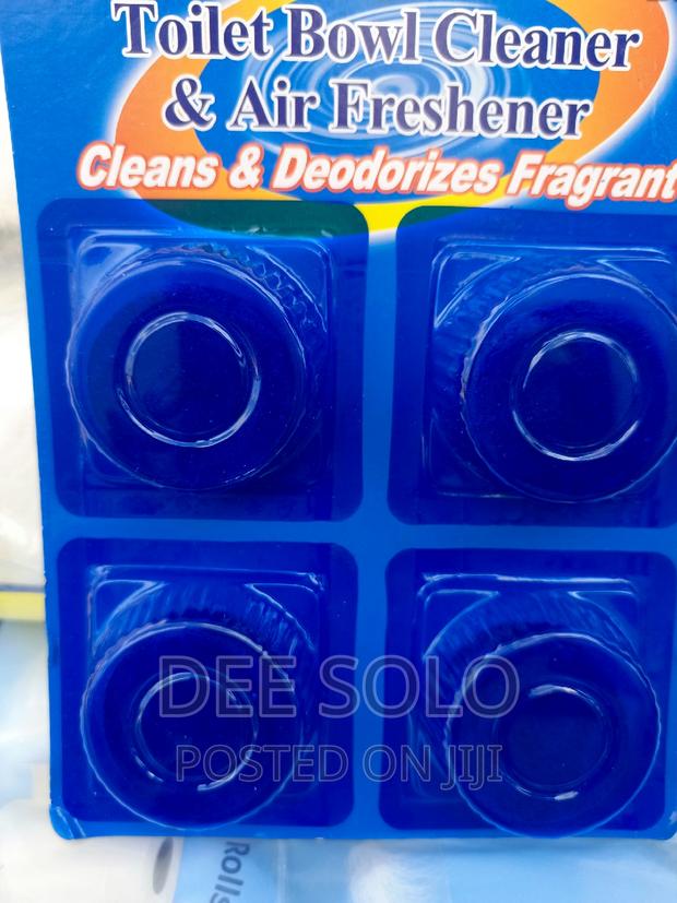 Toilet Bowl Cleaner · Photo 3