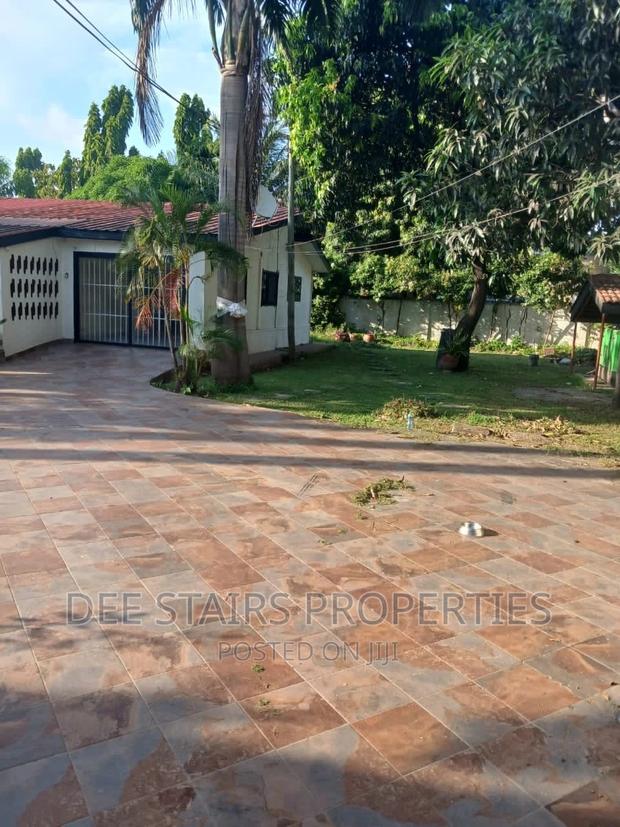 6bdrm House in Labone for sale · Photo 1