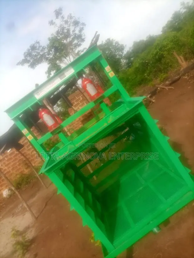40 Ton Hydraulic Cassava Dough Presser/ Squeezing Machine · Photo 1