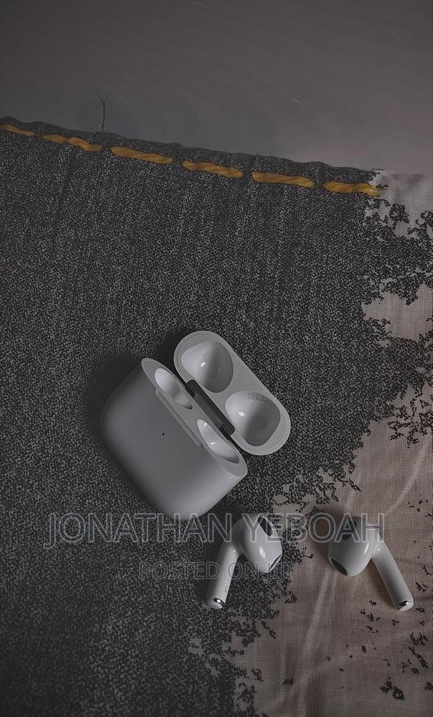 Airpods 3 Gen · Photo 4
