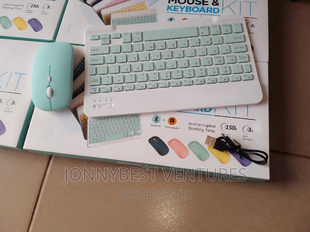 Portable Bluetooth Keyboard and Mouse · Photo 3