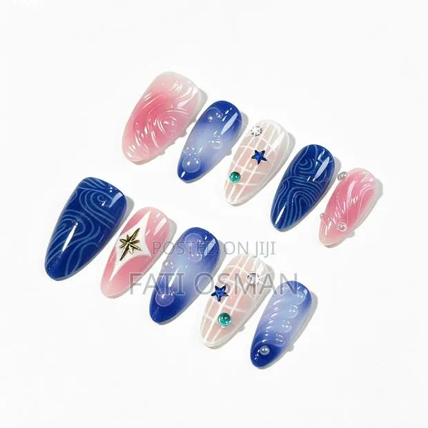 10Pcs Almond Glossy Summer Ocean Bubble Press on Nails · Photo 1