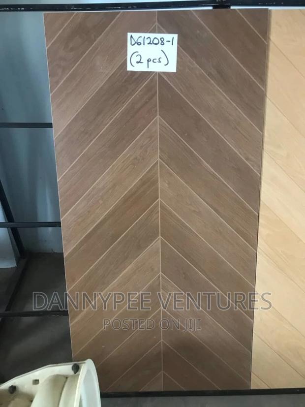 60/120 Parquet Floor Tiles · Photo 2