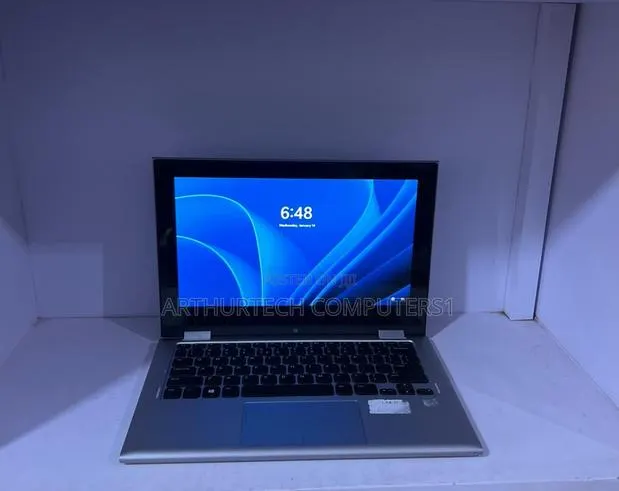 Laptop Dell Inspiron 11 3153 8GB Intel Core I3 HDD 500GB · Photo 1