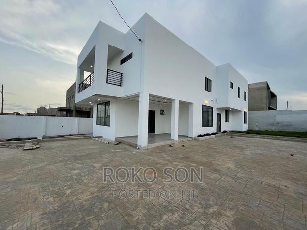 4bdrm Duplex in Dr Roko, East Legon for sale · Photo 1