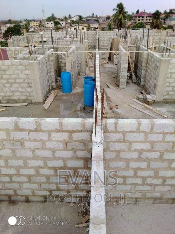 Building Contractor 1 · Photo 1