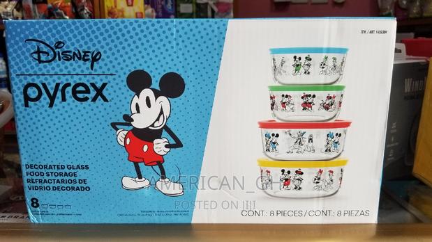Pyrex Disney Glass Storage 8 Pieces Set · Photo 1