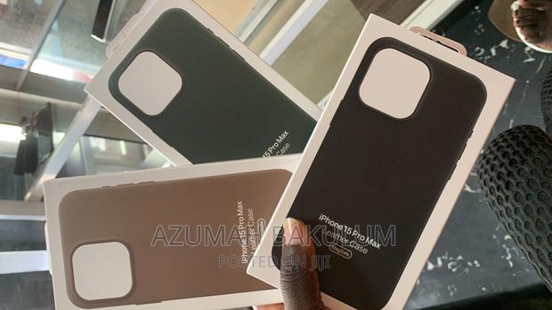 iPhone 14 Pro Max Original Magnetic Silicon Case · Photo 1