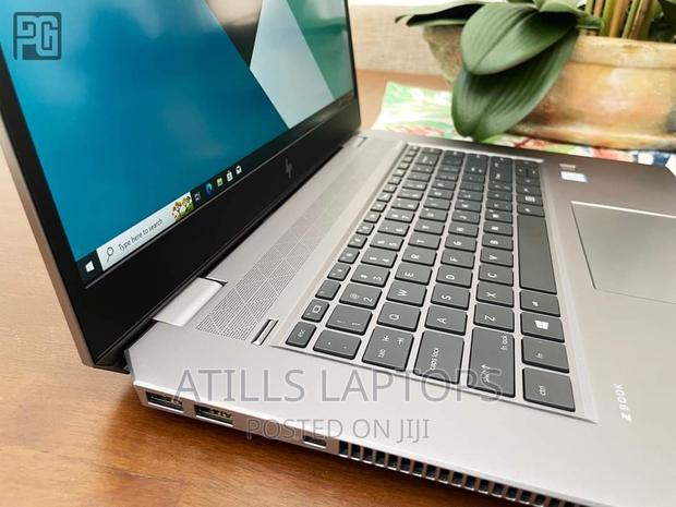 Laptop HP ZBook 17 G5 64GB Intel Core I7 SSHD+SSD 2T · Photo 4
