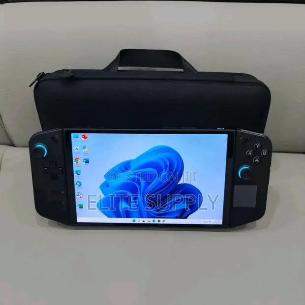 Lenovo Legion · Photo 1