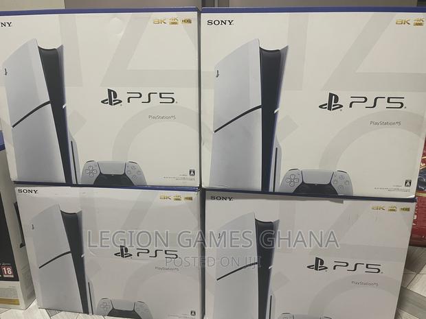 Playstation 5 Slim · Photo 2