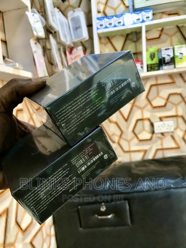Airpods Pro 2nd Generation · Photo 3